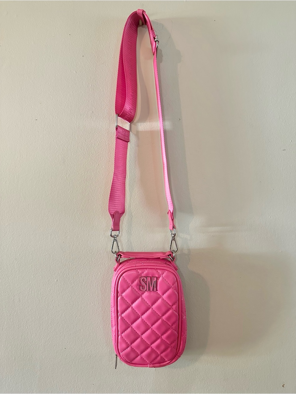 Steve Madden Quilted Phone Crossbody Bag Wallet Purse in Hot Pink